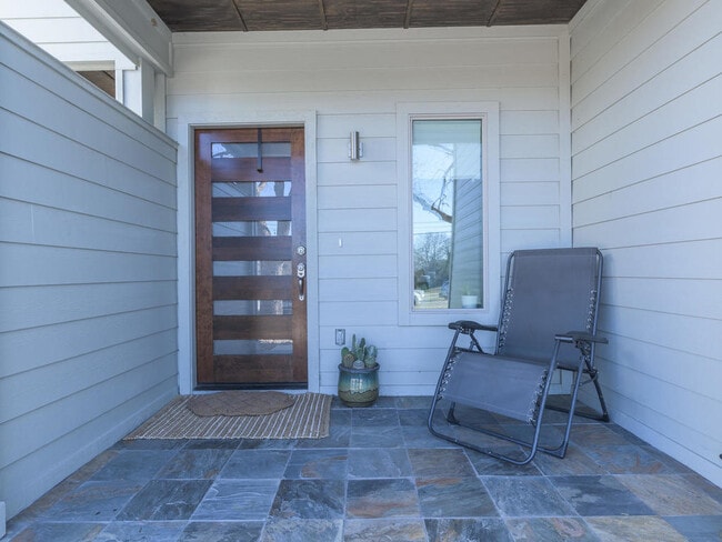 503 Kemp St in Austin, TX - Building Photo - Building Photo