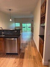 1800 NE 40th St in Renton, WA - Building Photo - Building Photo