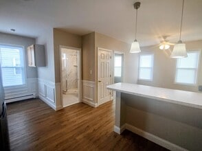 110 Franklin St, Unit #2 in Belleville, NJ - Building Photo - Building Photo