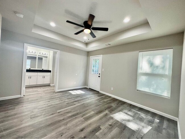 4302 Hirsch Rd in Houston, TX - Building Photo - Building Photo