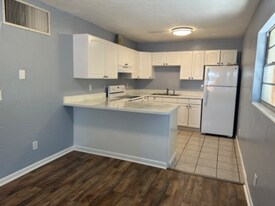 424 Daytona St in Daytona Beach, FL - Building Photo