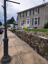 309 Strasburg Ave in Parkesburg, PA - Building Photo
