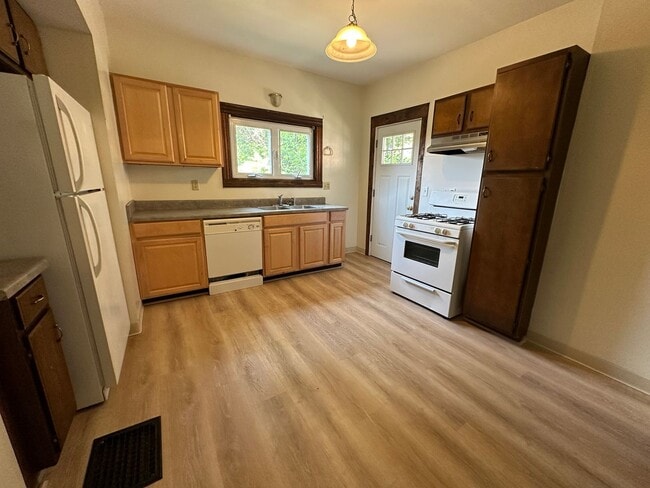 306 Eddy St in Ithaca, NY - Building Photo - Building Photo
