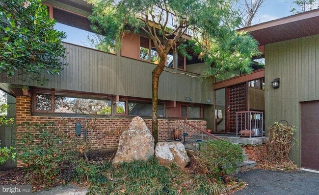 1219 Ingleside Ave in McLean, VA - Building Photo - Building Photo