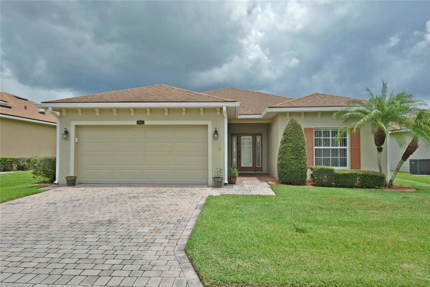 4302 Berwick Dr in Lake Wales, FL - Building Photo