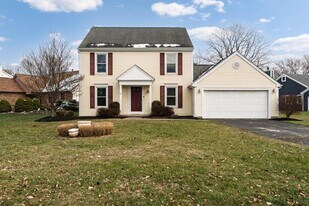 2236 Sunleaf Ct in Columbus, OH - Building Photo