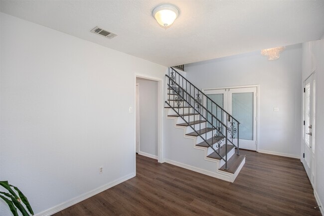 property at 8903 Kirkmont Dr