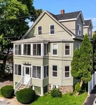 3 Lussier St in Salem, MA - Building Photo