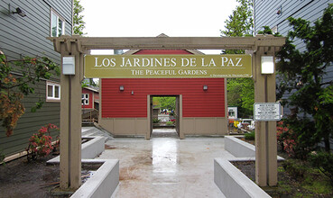 Los Jardines De La Paz in Portland, OR - Building Photo - Building Photo