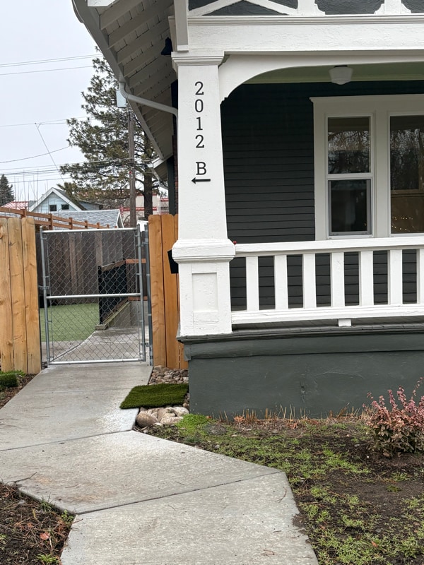 2012 W Montgomery Ave