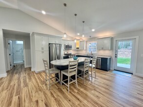 49 Fort Point Cove Rd in Stockton Springs, ME - Building Photo - Building Photo