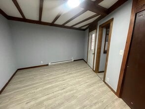 16 Oriole St in Gardner, MA - Building Photo - Building Photo