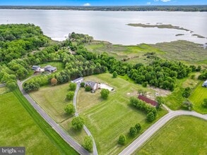 5100 Williams Wharf Rd in Saint Leonard, MD - Building Photo - Building Photo