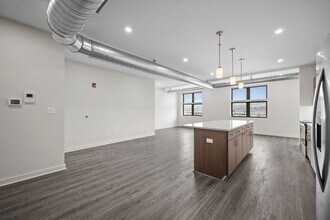 3529 Butler St in Pittsburgh, PA - Foto de edificio - Building Photo