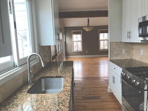 237 Robinson St in Hudson, NY - Building Photo - Building Photo