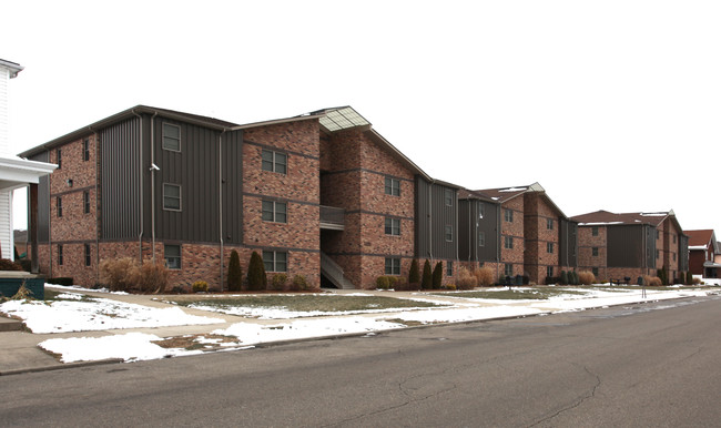 Campus View Apartments in Portsmouth, OH - Building Photo - Building Photo