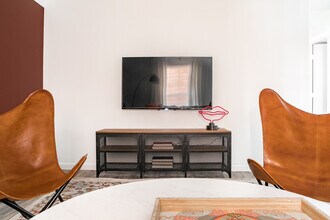 Pease Parkside in Austin, TX - Foto de edificio - Building Photo