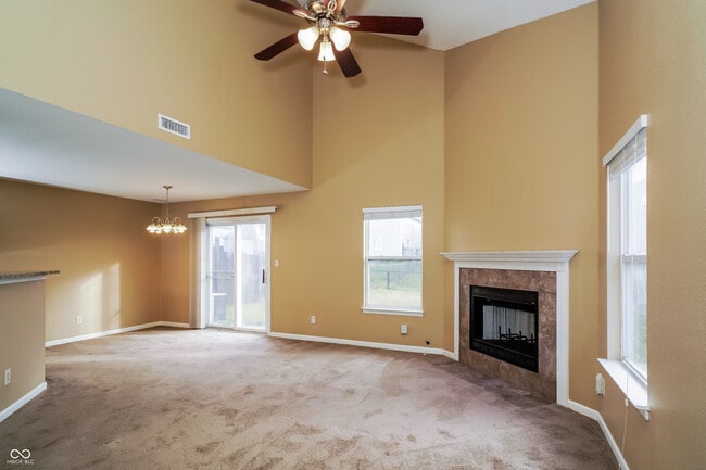 1235 Porchester Ln in Greenwood, IN - Building Photo - Building Photo