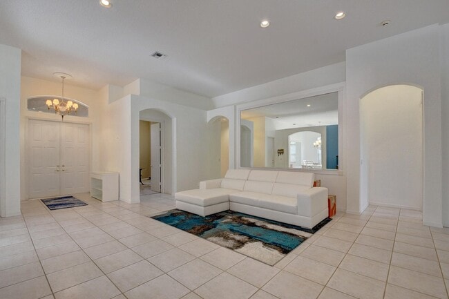 18700 Ocean Mist Dr in Boca Raton, FL - Building Photo - Building Photo