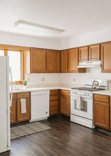 3052 Acker St in Cross Plains, WI - Foto de edificio - Building Photo