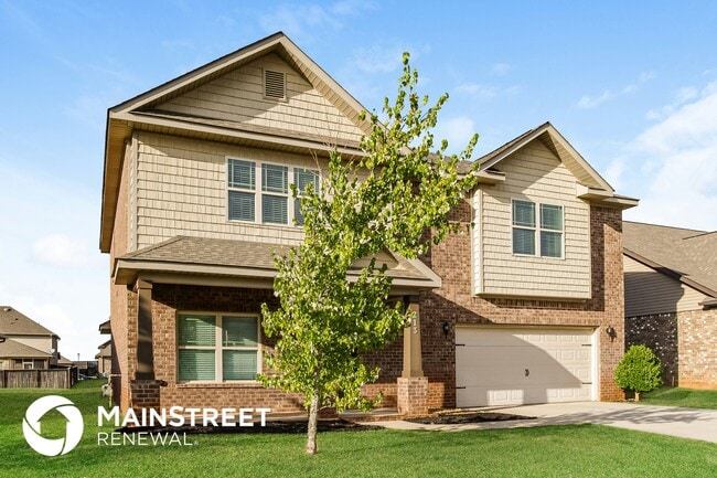 213 Iron Cir in Meridianville, AL - Building Photo - Building Photo