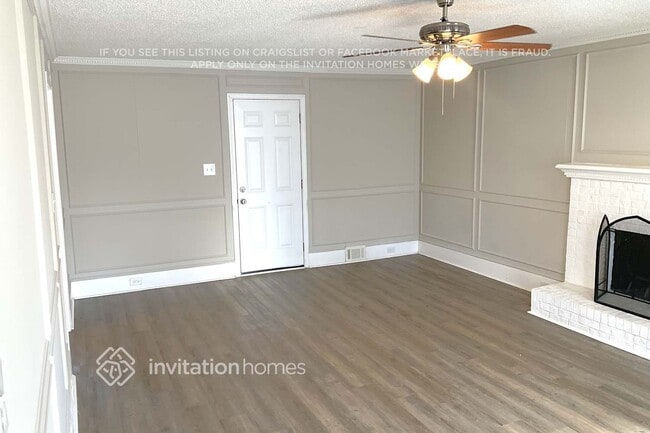 5066 Stoney Point Ln in Stone Mountain, GA - Building Photo - Building Photo