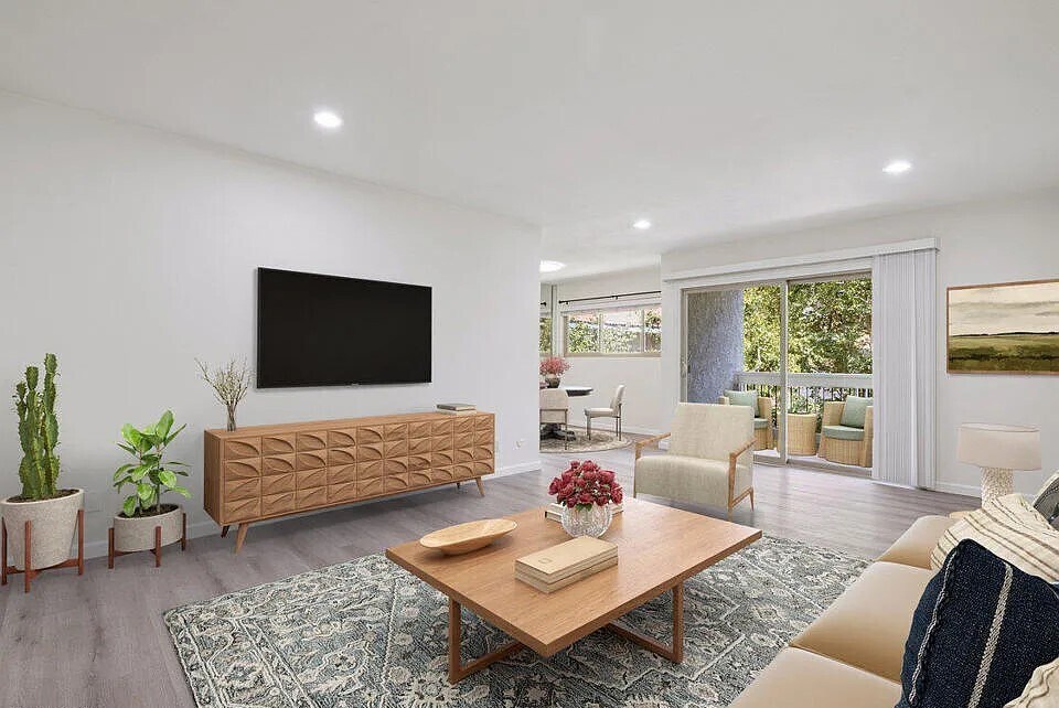 4716 Park Granada, Unit 199 in Calabasas, CA - Foto de edificio