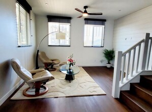 1102 Tiburon Way in San Luis Obispo, CA - Building Photo - Building Photo