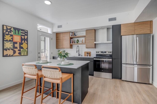 The Source on South Temple in Salt Lake City, UT - Foto de edificio - Building Photo