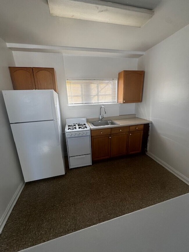 1107 48th Pl NE-Unit -2 in Washington, DC - Building Photo - Building Photo