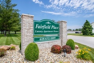 Fairfield Place in O'Fallon, IL - Building Photo