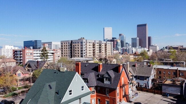 The Verse in Denver, CO - Foto de edificio - Building Photo