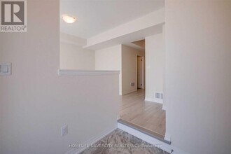 53 Ravenbury St in Brampton, ON - Building Photo - Building Photo