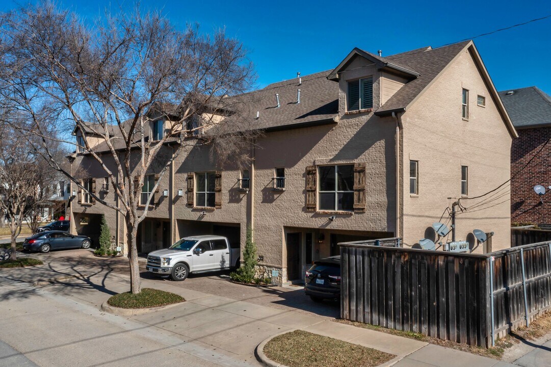3429 Westminster Ave in Dallas, TX - Building Photo
