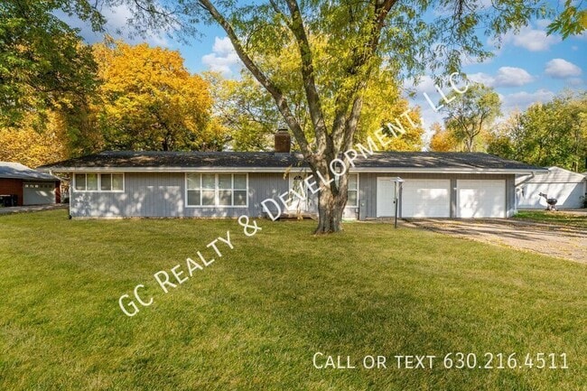 property at 213 Elizabeth St