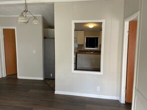 520 Poplar St in Guyton, GA - Building Photo - Building Photo