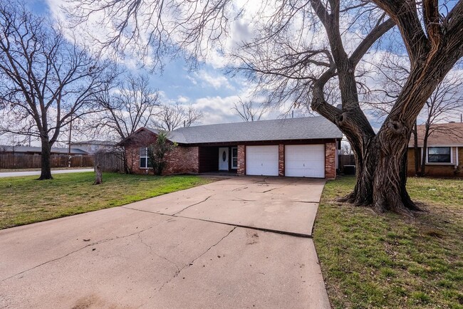 4501 N 7th St in Abilene, TX - Foto de edificio - Building Photo