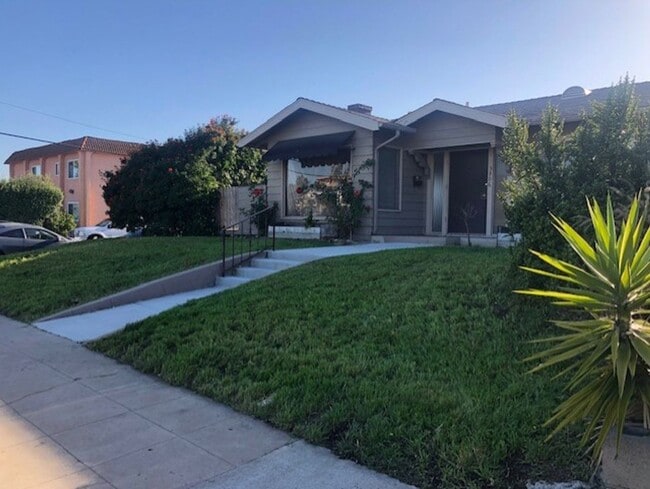 3806 Mississippi St in San Diego, CA - Building Photo - Building Photo