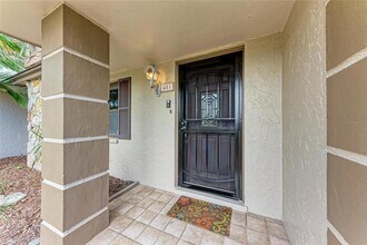 451 N Shore Dr in Osprey, FL - Building Photo - Building Photo