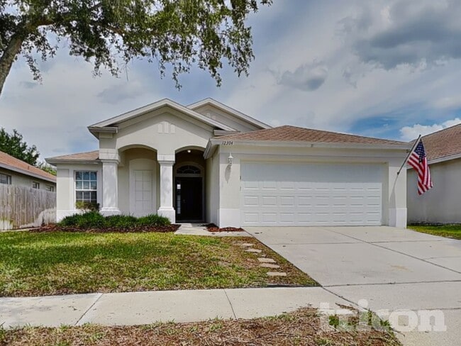 12304 Hawkeye Point Pl
