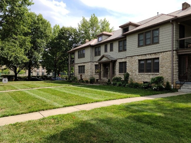 2177 Coventry Rd in Upper Arlington, OH - Building Photo - Building Photo