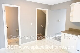 4530 NW 57th St in Kansas City, MO - Building Photo - Building Photo