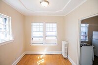 1720 E Newton Ave, Unit 11 photo'