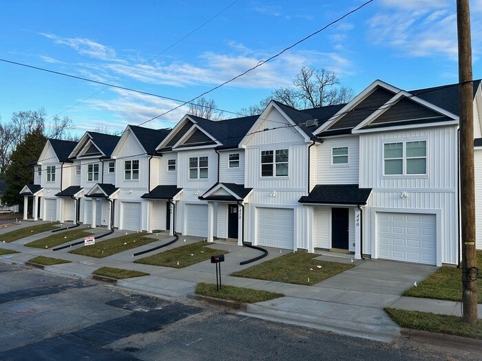 460 W F St in Kannapolis, NC - Building Photo