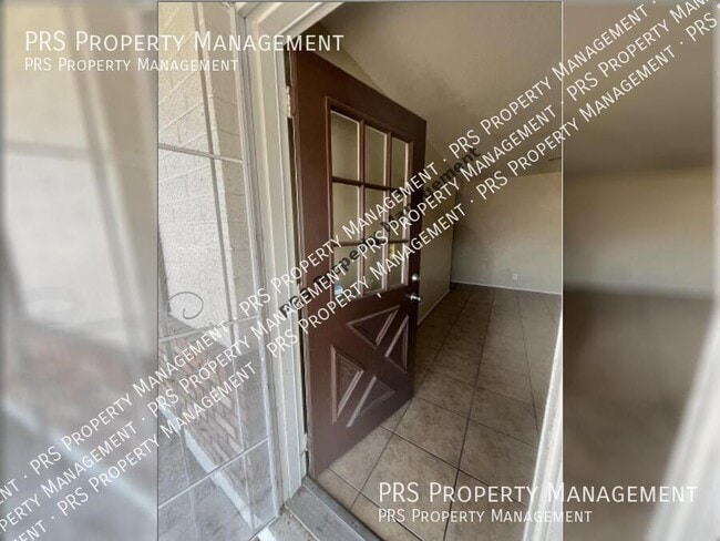 1559 E Flower Cir in Mesa, AZ - Building Photo - Building Photo
