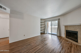 3845 E Greenway Rd in Phoenix, AZ - Building Photo - Building Photo