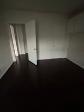 318 E 99th St in Inglewood, CA - Foto de edificio - Building Photo