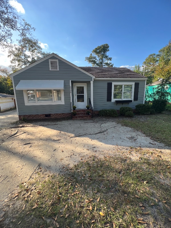property at 2303 Avalon Rd