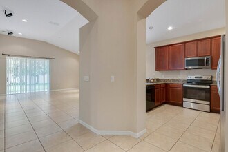 8116 Tumeric Ct in Orlando, FL - Building Photo - Building Photo