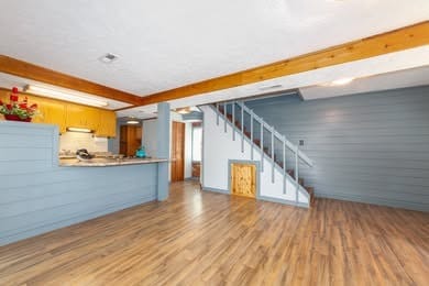 property at 40324 Lynn Rd